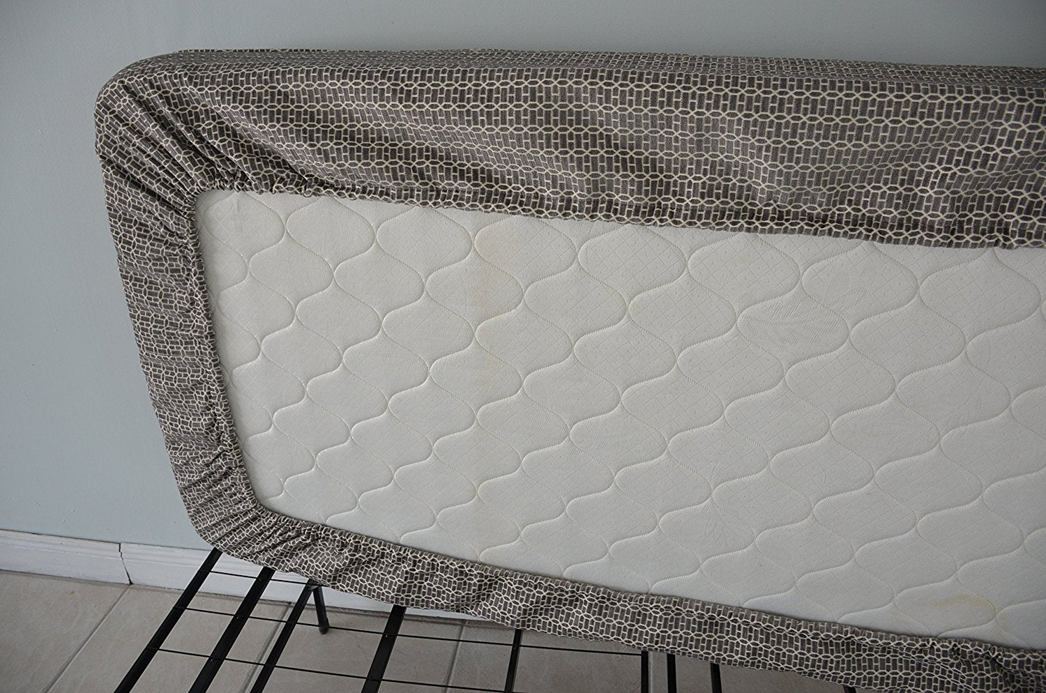 Daybed Cover Fitted Twin Size  (Microsuede Platinum).